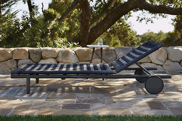 janusetcie-anatra-chaise