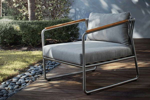 lloydflanders-elevationloungechair