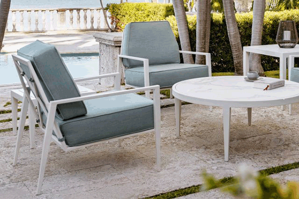 pavilionbrickellloungechair